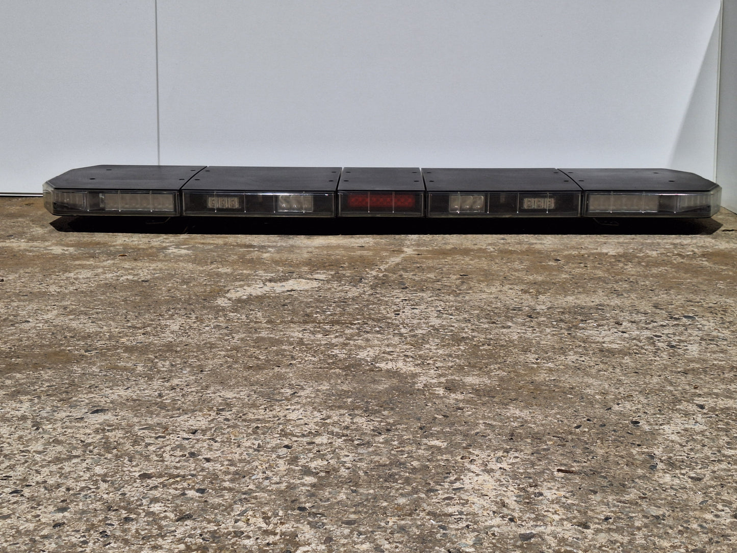 Code 3 Defender 134cm