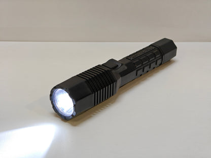 Peli 7060 oplaadbare led zaklamp 12v