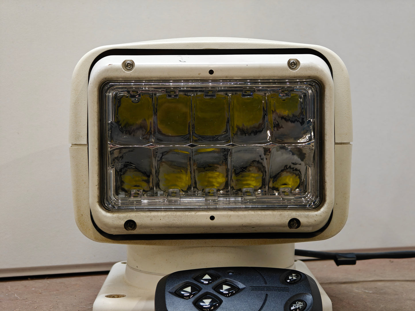 Zoeklamp LED draadloos 12v