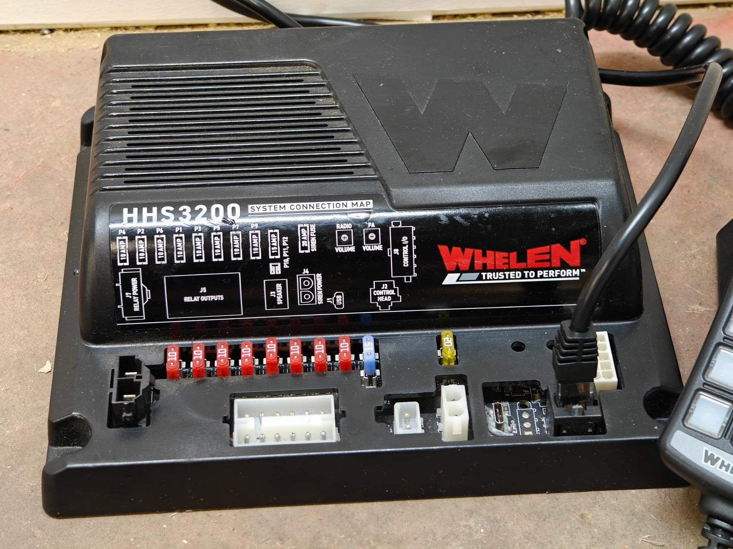 Whelen HHS3200 sirene set | bediensysteem